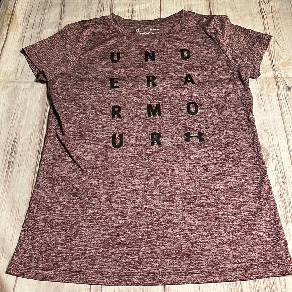 Under Armour Short Sleeved Top